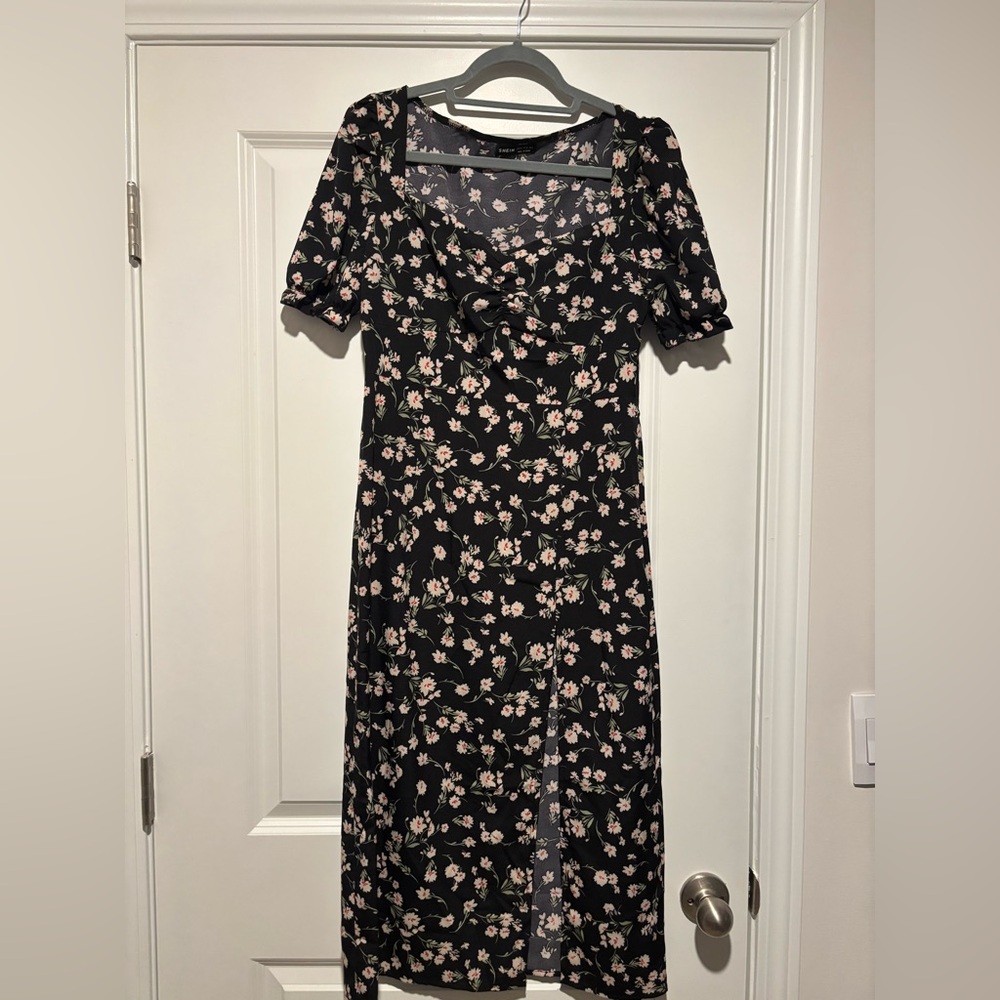 SHEIN Black Floral Midi Dress